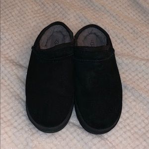 UGG slippers size 7 women’s